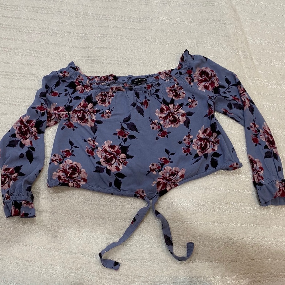 Pacsun off the shoulder flower crop top